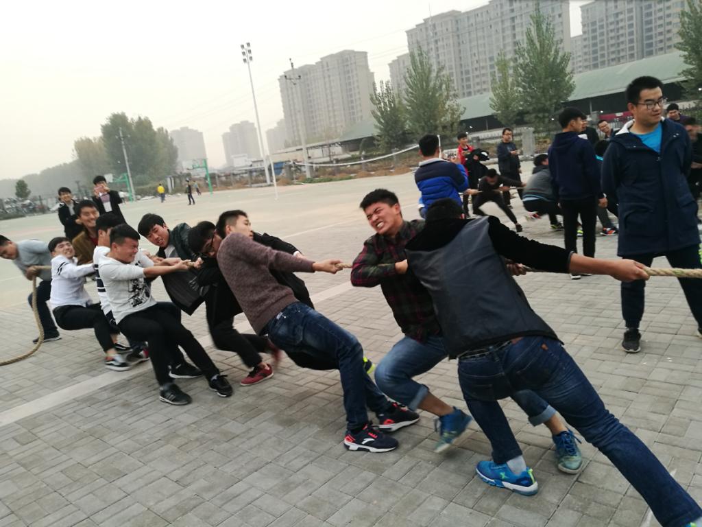奋力拼搏